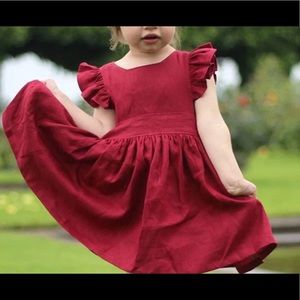 Beautiful wine colored perfect for pictures